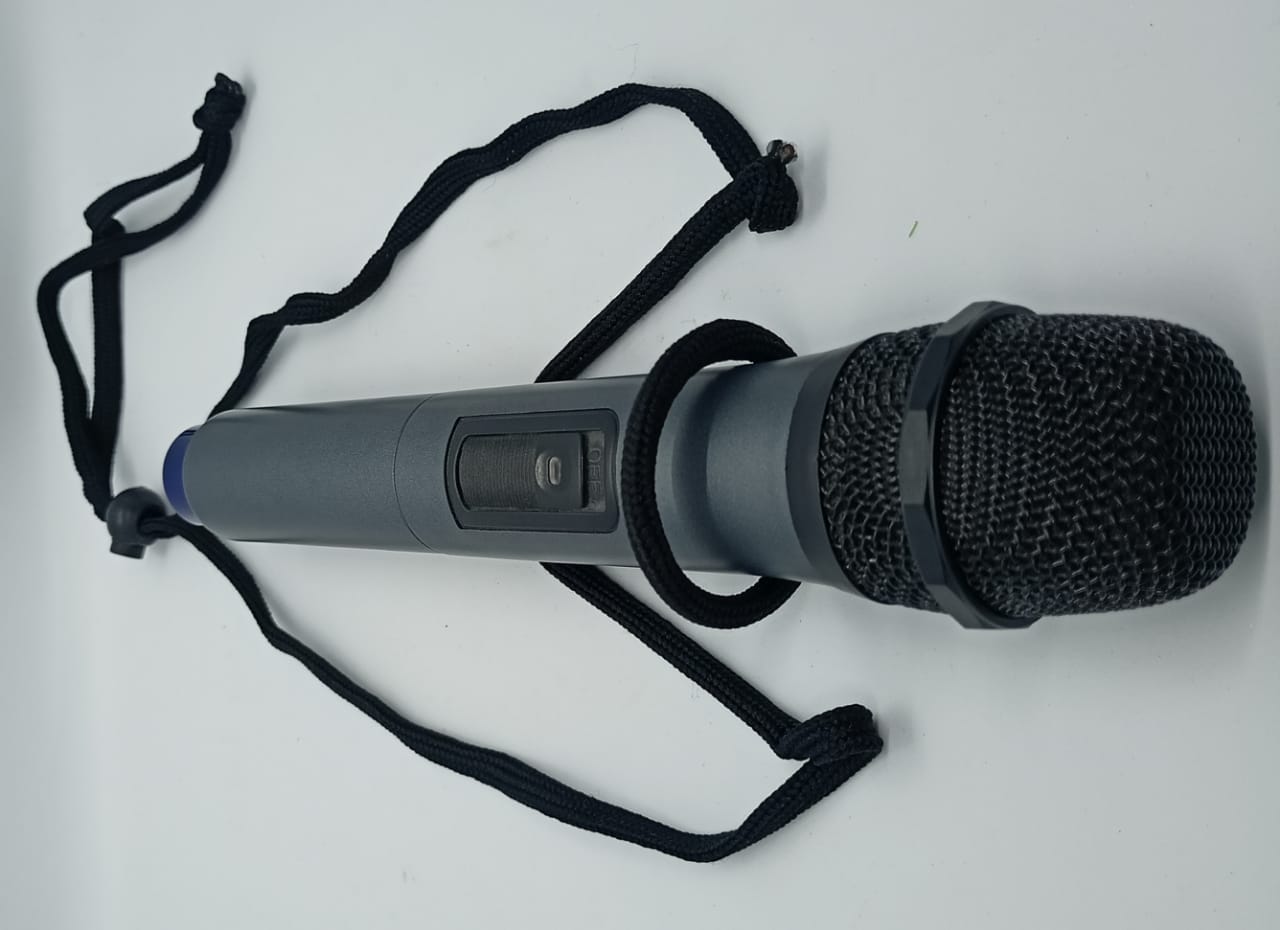 Freedom Microphone Holder